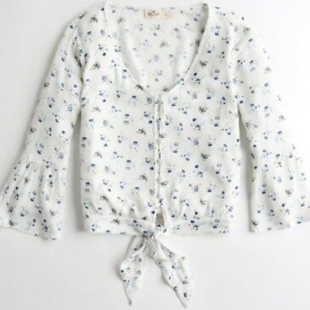 Brand New Hollister Tie-Front Bell Sleeve Crop Top